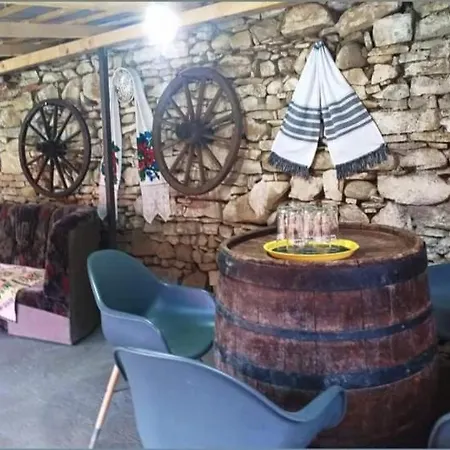 Casa Florilor Barcut